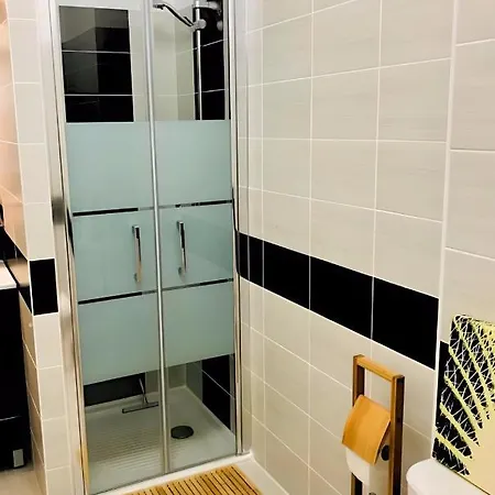 2 Pieces, Neuf Et Cosy Jonzac