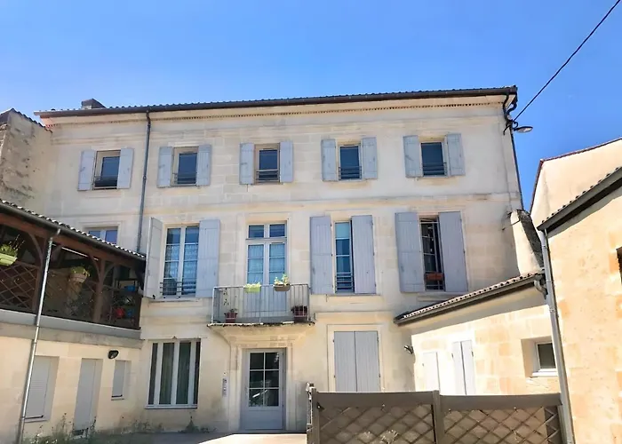 2 Pieces, Neuf Et Cosy